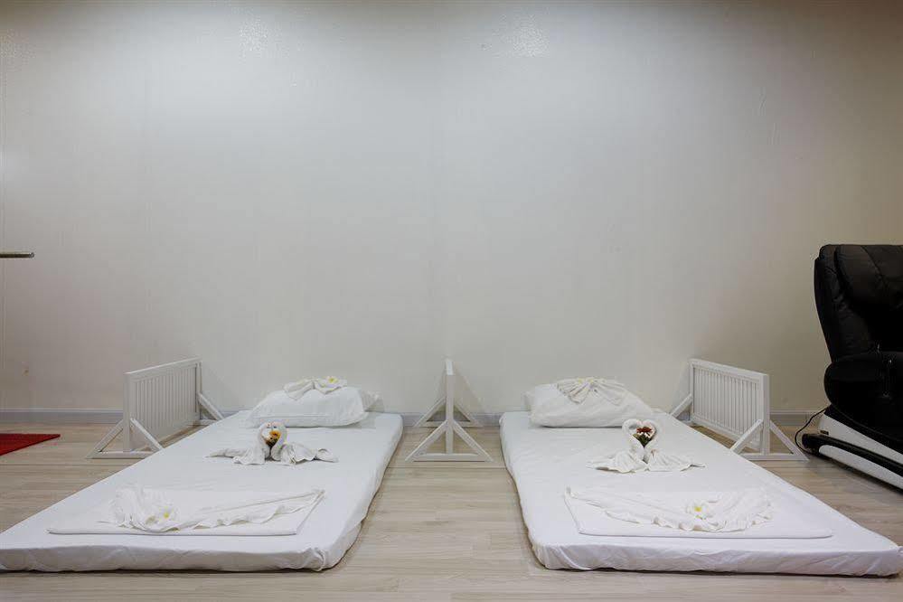 Capsule Hostel Patong Exteriér fotografie
